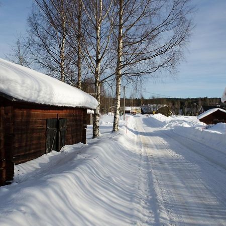 Отель Sikfors Konferens & Fritidsby Vargbacken Экстерьер фото