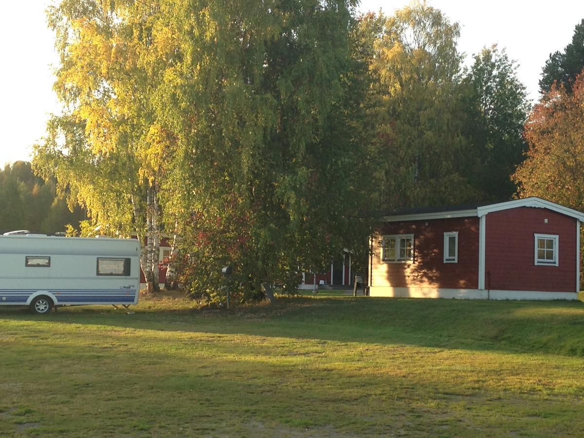 Отель Sikfors Konferens & Fritidsby Vargbacken Экстерьер фото